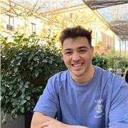 Estudiante de “SmartCities” en la UAB. Ofrezco clases de geografia y clases de ayuda para estudiantes de la ESO y primaria